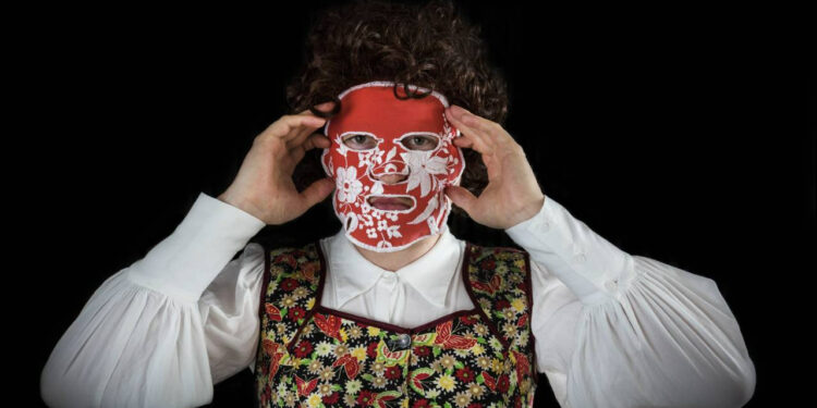 Sinem Yıldırım ve Burcu Sülek'ten "Rengarenk" bir sergi: 9 Mart'ta İstanbul'da