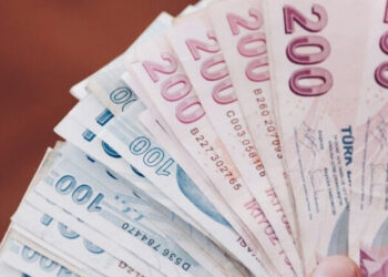 Patron geleneği bozmadı: Çalışanlarına 29 maaş ikramiye verdi