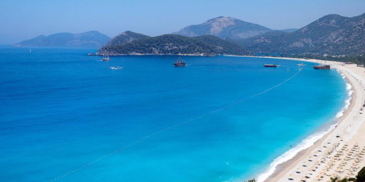 Tatil hayal oldu: Erken rezervasyonla bile 2 çocuklu bir ailenin 5 günlük tatil faturası 50-70 bin TL