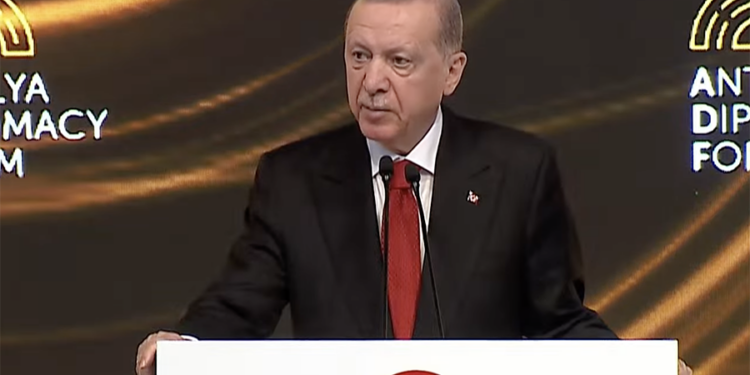Tayyip Erdoğan: Gazze’de yaşananlar savaş değil, soykırım girişimi