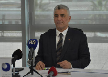 Ticaret Bakanı: Bu sene hedefimiz ülkemize 377 milyar dolar döviz kazandırmak