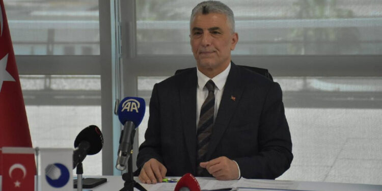 Ticaret Bakanı: Bu sene hedefimiz ülkemize 377 milyar dolar döviz kazandırmak