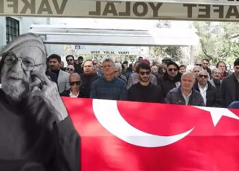 Usta oyuncu Kayhan Yıldızoğlu son yolculuğuna uğurlandı