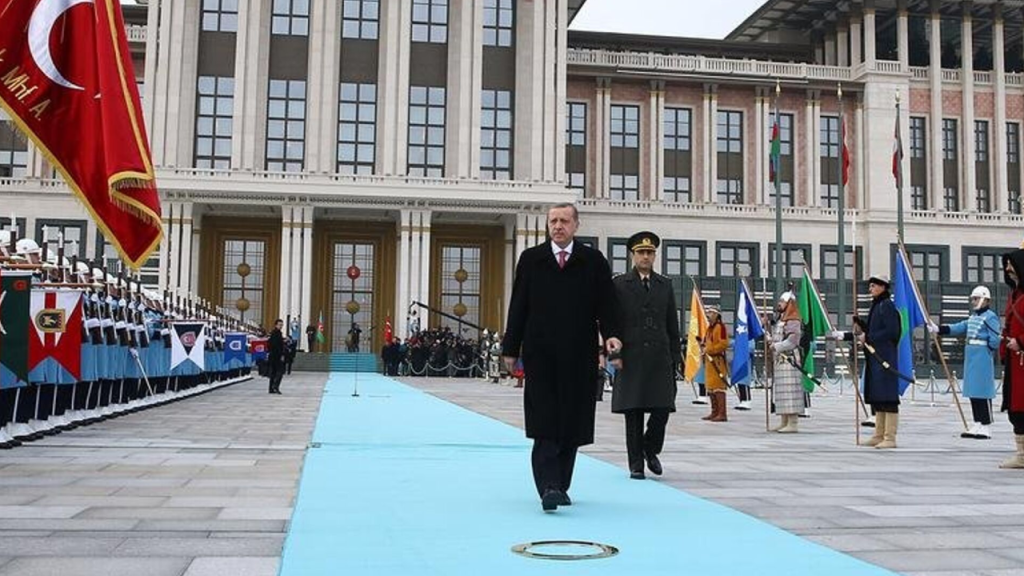 Yüzde 238 oranında arttı: Erdoğan'a seçim öncesi dev ödenek!