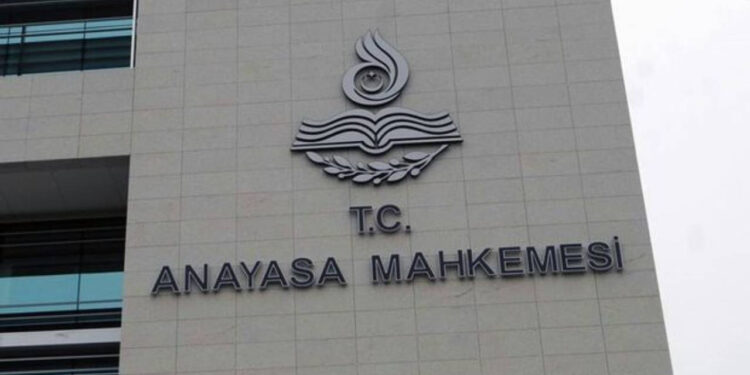 Zühtü Arslan dönemi sona eriyor: Anayasa Mahkemesi'nin yeni başkanı 21 Mart'ta belirlenecek