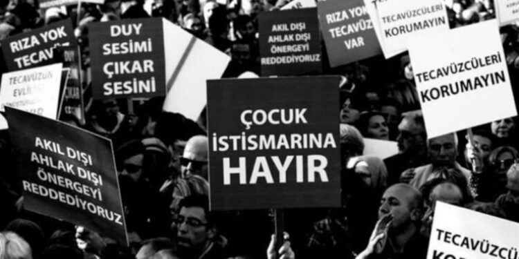 Ortaokul öğrencilerine istismarda bulunan müdür yardımcısı tutuklandı