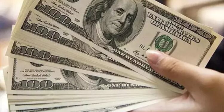 Dolar 32 lirayı aştı