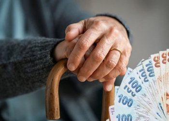TÜİK yaşlı nüfusla ilgili verileri paylaştı: Yüzde 21,4 arttı
