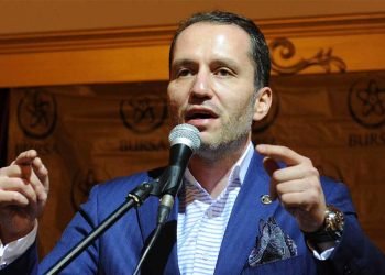 Fatih Erbakan: Günde 8-10 gemi Türkiye’den İsrail’e mal taşıyor