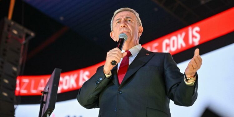 Mansur Yavaş’tan Ankaralı kadınlara ücretsiz HPV aşısı vaadi