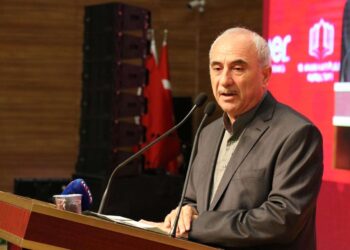 H. Agah Kalender yazdı… ‘Mazluma sürgün evi, zalime cihan düştü’