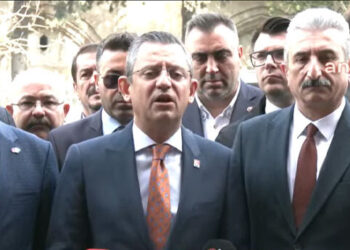 Özgür Özel’den Erdoğan’a: Murat Kurum’u çek, Pinokyo’yu aday göster