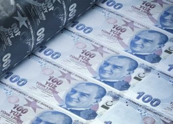 TL, tüm para birimleri karşısında değer kaybediyor! Makao’nun Pataka’sı bile liradan değerli