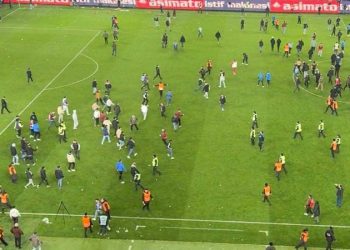 6 maçlık seyircisiz oynama cezası almıştı: Trabzonspor'dan Tahkim Kurulu'na başvuru!