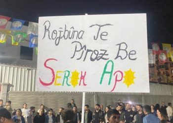 Amed’de binler 4 Nisan’ı kutladı