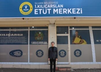Kayyım giderayak etüt merkezini devretti