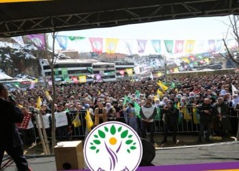 Oyların yeniden sayılması çağrısıyla ‘#BitlisBizim’ paylaşımları