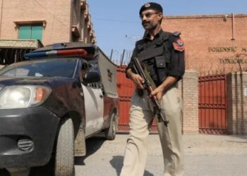 Pakistan’da silahlı saldırı: 10 kişi katledildi
