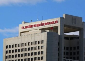 Hazine 31.6 milyar lira borçlandı