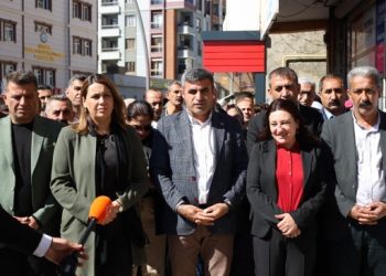 DEM Parti’den AKP’li Yarka’ya: Adın tarihe ‘hırsız’ diye geçecek