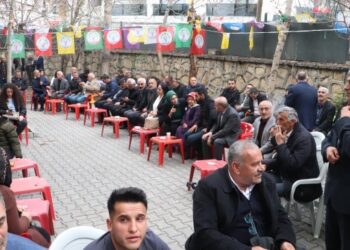 Wan halkı çifte bayram kutluyor