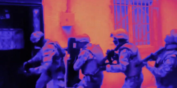 81 ilde operasyon: Firari 2 bin 756 kişi yakalandı