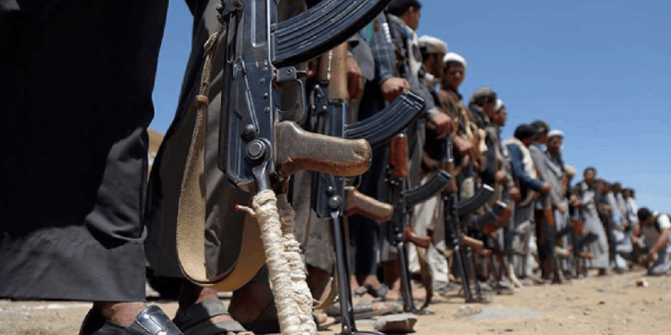 ABD Yemen'de İran destekli Husilerin hava savunma sistemlerini vurdu