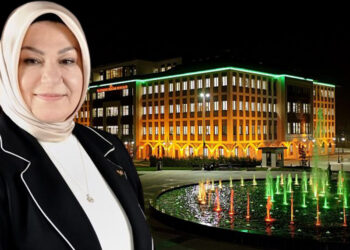 AKP’li Şeyma Döğücü itibardan tasarruf etmemiş! 6 bin metrekare olan başkanlık katında yok yok