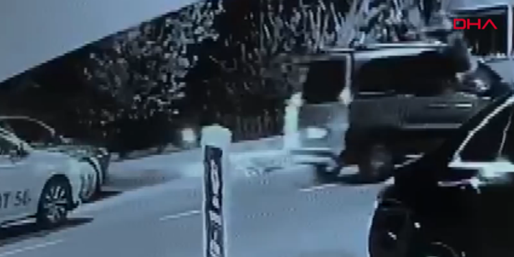 Adres Avcılar; sokak ortasında kurşunlar havada uçuştu!