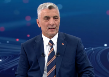 Bakan Ömer Bolat’tan ‘İsrail’e jet yakıtı’ açıklaması: Sivil uçaklara veriyoruz