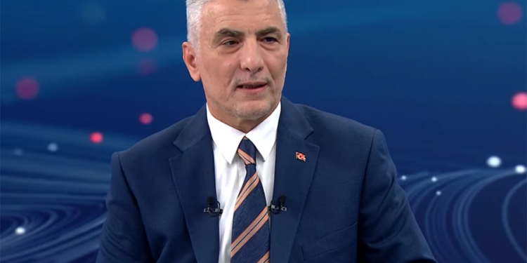 Bakan Ömer Bolat’tan ‘İsrail’e jet yakıtı’ açıklaması: Sivil uçaklara veriyoruz