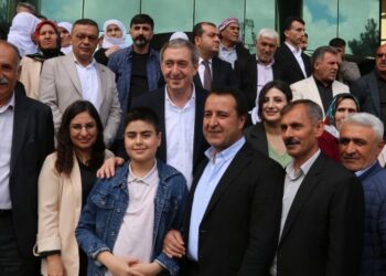 Bakırhan Sêrt'te: Kürtlere düşmanlık edenler kaybetti