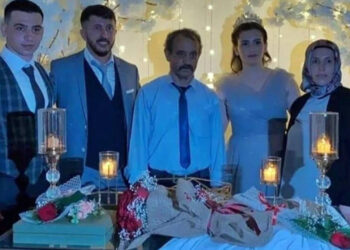 Bayram arifesinde aile katliamı: Büyük oğul üvey annesini ve babasını, kardeşi ise ağabeyini öldürdü