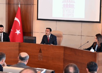 Beyoğlu Belediyesi İnan Güney başkanlığında ilk kez toplandı: 'Meclisimiz haram lokmayla anılmayacak'