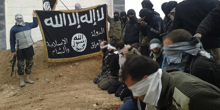 Bir şüpheli yakalandı; Hollanda polisi, Suriye’deki IŞİD infazlarına tanıklık edenleri arıyor