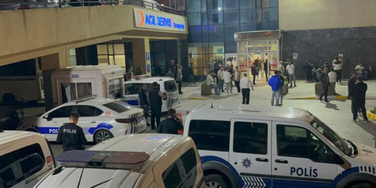 Boşandığı kadını vurup intihar etti