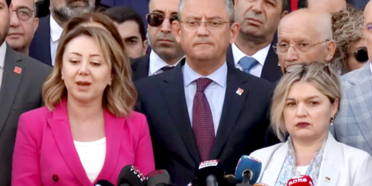 CHP heyeti, YSK önünde toplandı; Hatay için ‘seçim iptali’ başvurusu!