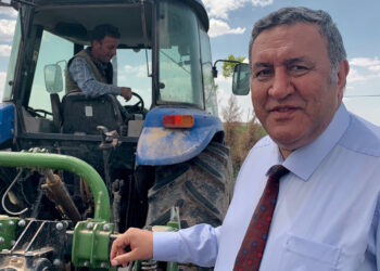 CHP’li Ömer Fethi Gürer açıkladı: Çiftçilerin kredi borcu 637 milyar TL’yi aştı
