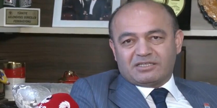 CHP'li Özgür Karabat, YSK'nın Hatay kararına tepki gösterdi