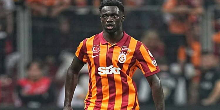 Davinson Sanchez'in menajeri transfer görüşmesi için İtalya'da