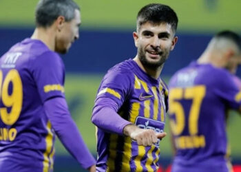 Arda Turan’lı Eyüpspor, tarihinde ilk kez Süper Lig’de