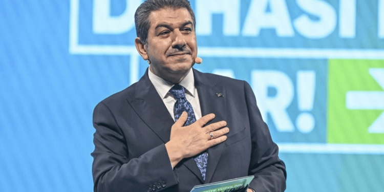 Esenler Belediye Başkanı Tevfik Göksu'nun İBB Meclisindeki AKP Grup Başkanvekilliği görevi bitti