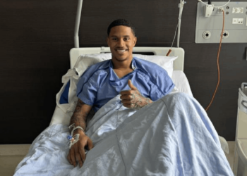 Fenerbahçe duyurdu: Oosterwolde ameliyat oldu