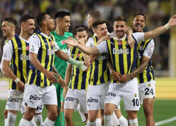 Fenerbahçe yarın Olympiakos'a konuk olacak