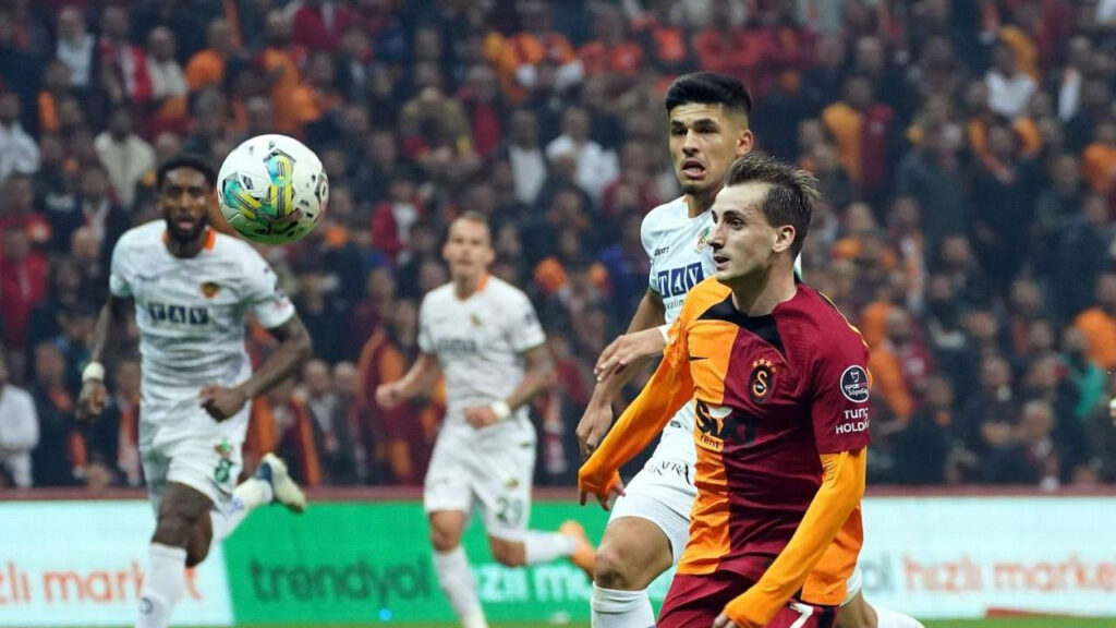 Galatasaray, Alanya karşısında