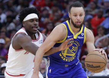 Golden State Warriors'un 6 maçlık serisi sonlandı