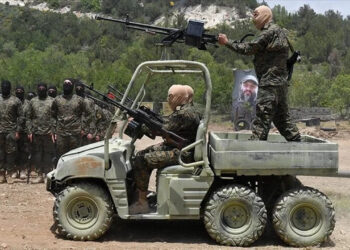 Hizbullah, İsrail'in kuzeyindeki sınır hattındaki askeri mevzilere 8 saldırı gerçekleştirdi