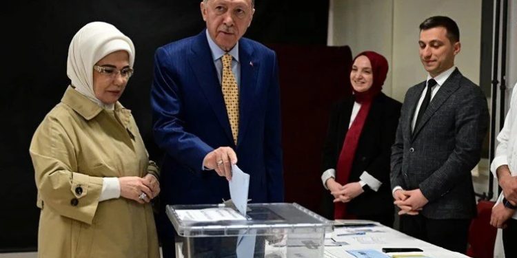 İNCELEME | 31 Mart bozgunu; AKP elindeki 18 şehri verdi, 3 il aldı!