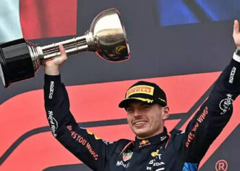 Japonya GP'de zaferin adı Verstappen