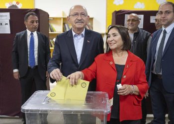 Kemal Kılıçdaroğlu oyunu kullandı